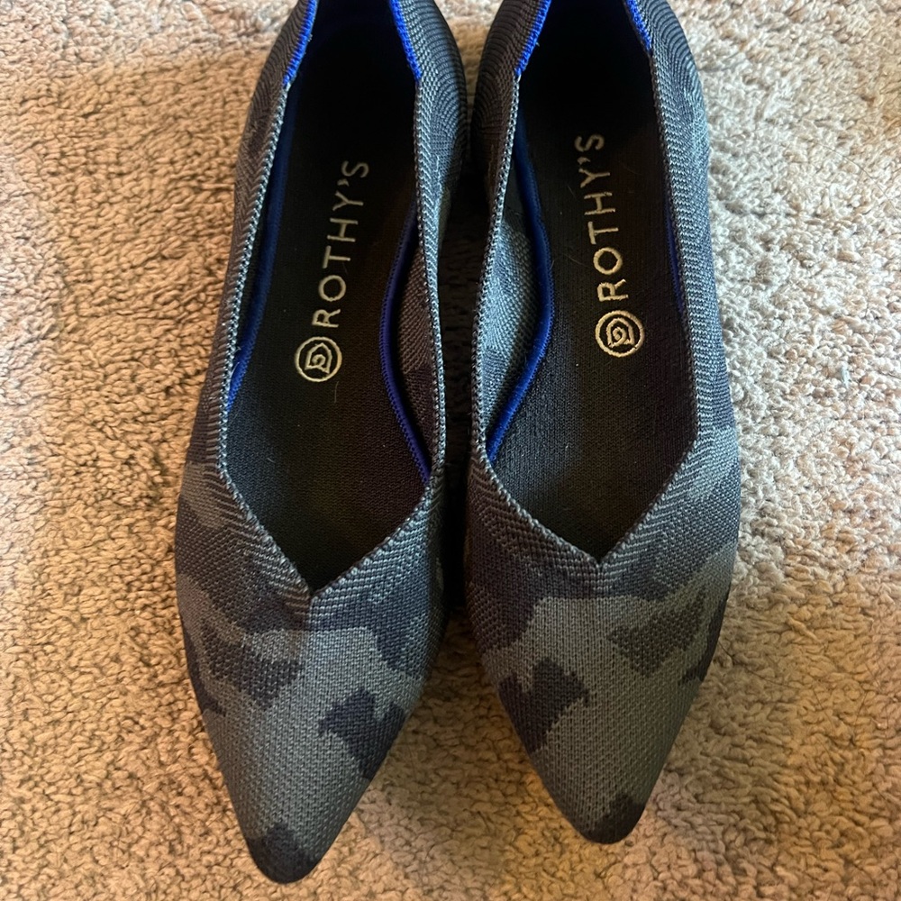 Rothy's Women's Camouflage Flats - Black and Blue